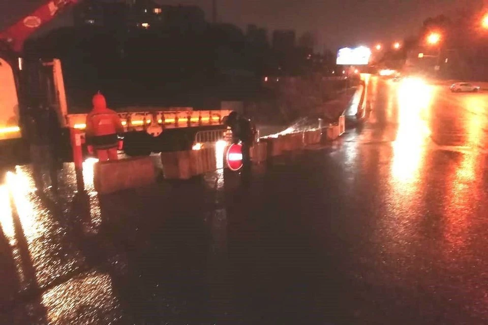 Въезд большегрузов во Владивосток ограничено из-за непогоды. Фото: vlc.ru