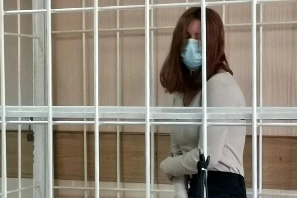 «Агента Кэт», обокравшую на 5 миллионов ювелирный салон «Диадема» в Новосибирске, оставили под стражей.
