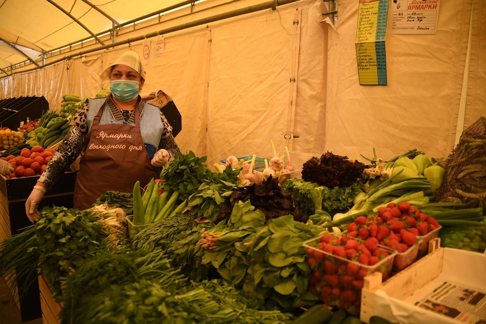 Речь идет о фермерах, выращивающих продукты на своих участках.