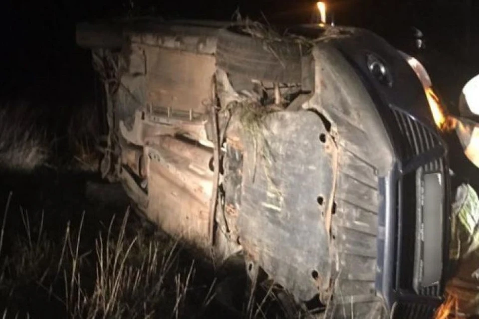 В Крыму машина слетела в кювет в результате чего, внутри зажало водителя