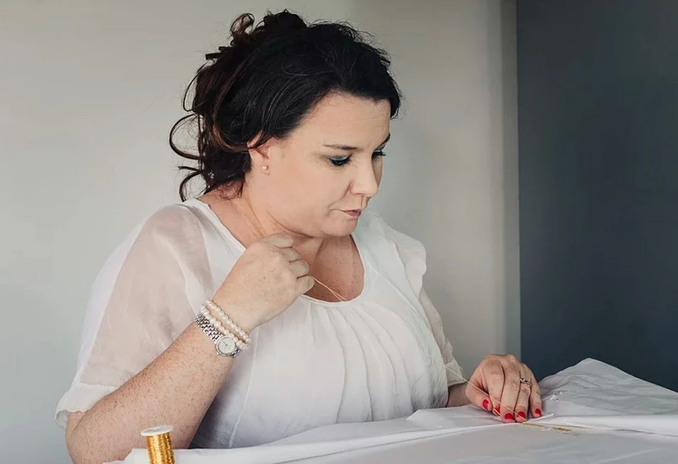 Хлое Сэвэдж за работой.