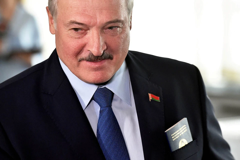 В программе Наили Аскер-Заде на телеканале Россия-24 президент Белоруссии Александр Лукашенко ответил на самые острые вопросы о взаимоотношениях с соседями и о своей стране.
