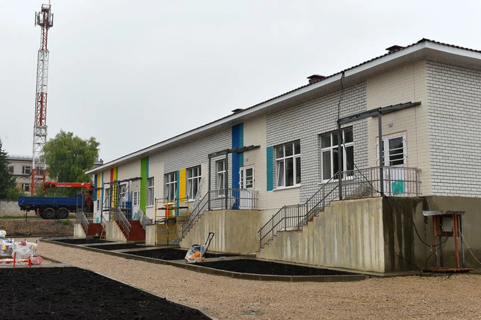 В Навле готовятся открыть новую пристройку к детсаду на 55 мест.