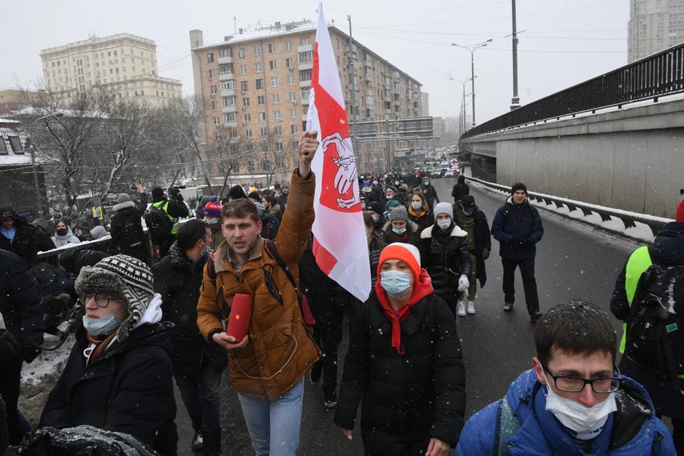 Несанкционированные митинги оппозиции 31 января в Москве оказались как две капли воды похожи на минские «кошки-мышки». И даже на украинские