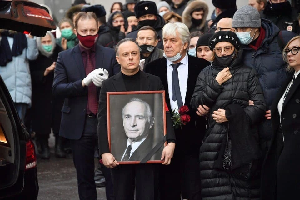 Василий Семенович обрел покой на Новодевичьем кладбище