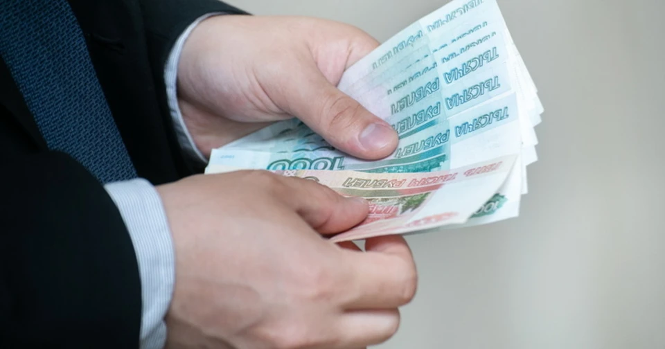 Деньги можно потратить на оплату аренды, налогов, а также на зарплату работникам.