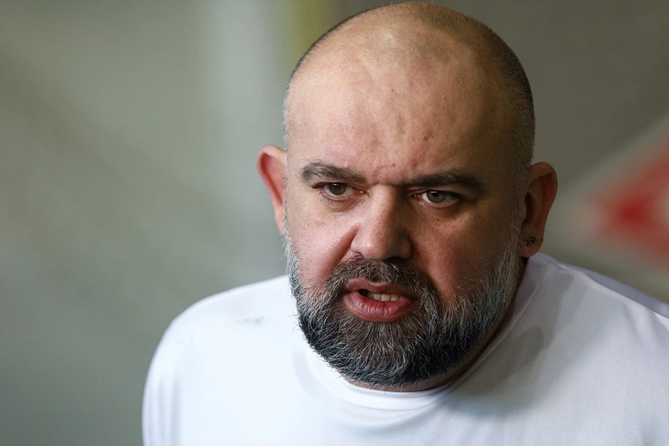 Главный врач ГБУЗ «Городская клиническая больница № 40» Денис Проценко.