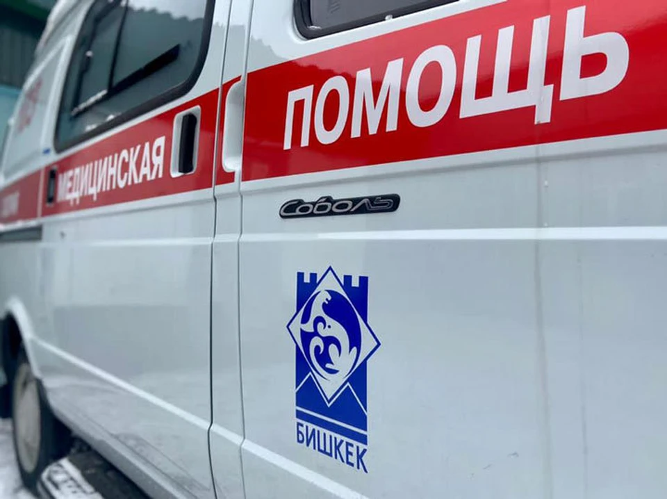 Двух пострадавших увезли в больницу.