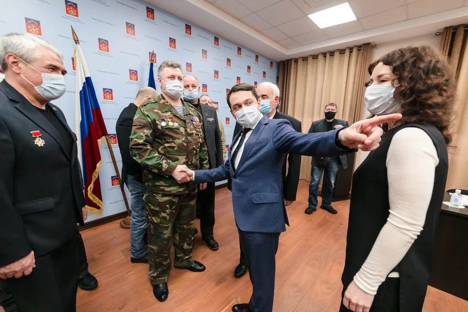 Андрей Чибис встретился с участниками боевых действий. Фото: правительство Мурманской области