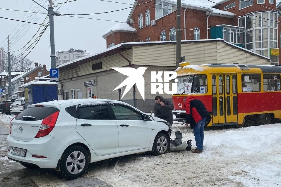 ДТП случилось в центре Краснодара.