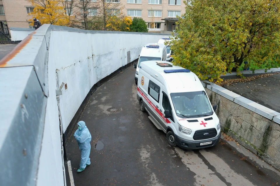 Восемь из 12 смертей рожениц произошли из-за ковида.