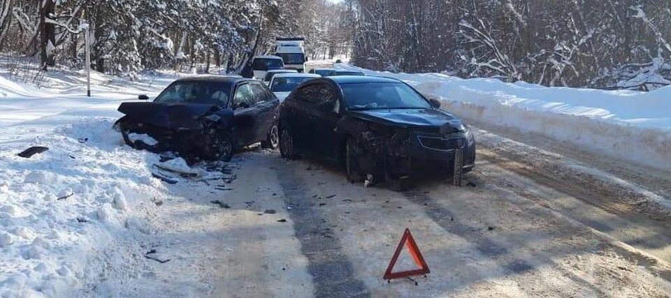 Три пассажирки пострадали
