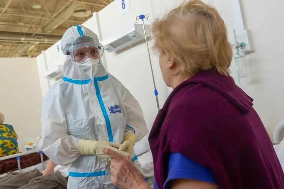Ситуация по коронавирусу в Петербурге демонстрирует разноплановую динамику некоторых показателей.
