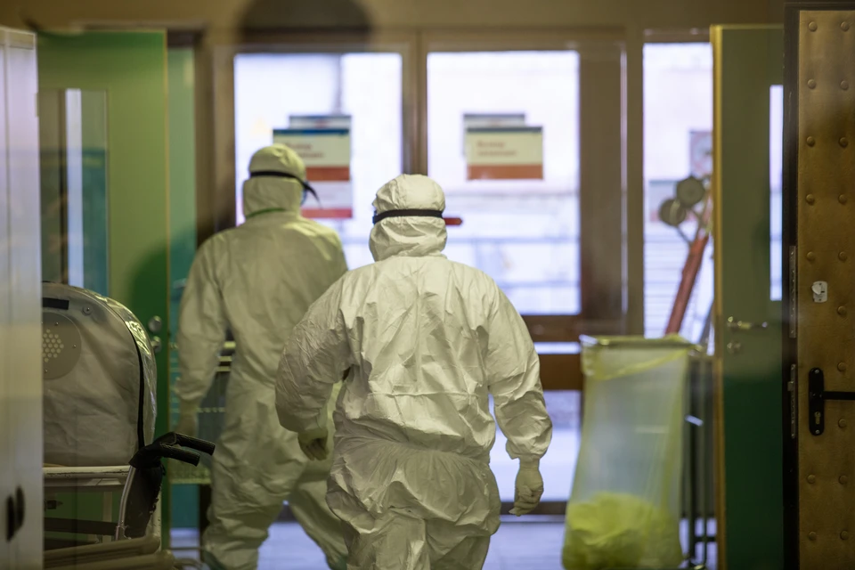 За сутки коронавирус в ЛНР диагностировали у 33 человек