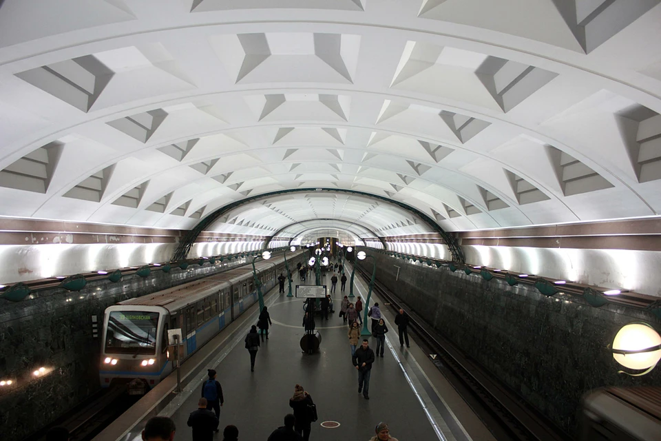 Станция метро «Славянский бульвар» открыта для входа и выхода пассажиров