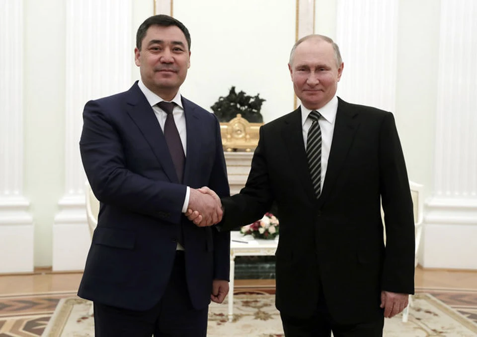 Важность сохранения и развития русского языка в Кыргызстане подчеркнули оба президента.