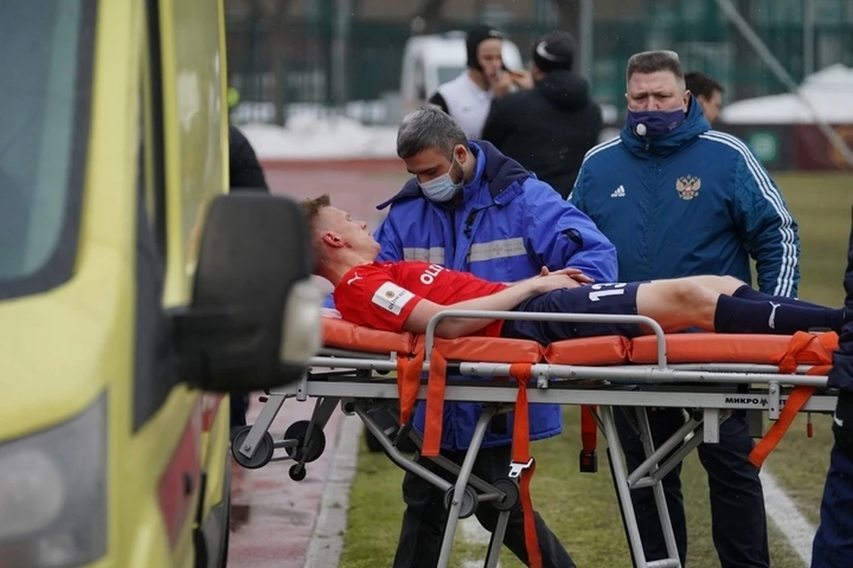 Защитник «СКА-Хабаровска» после матча с «Торпедо» попал в больницу. Фото ФК «Торпедо»