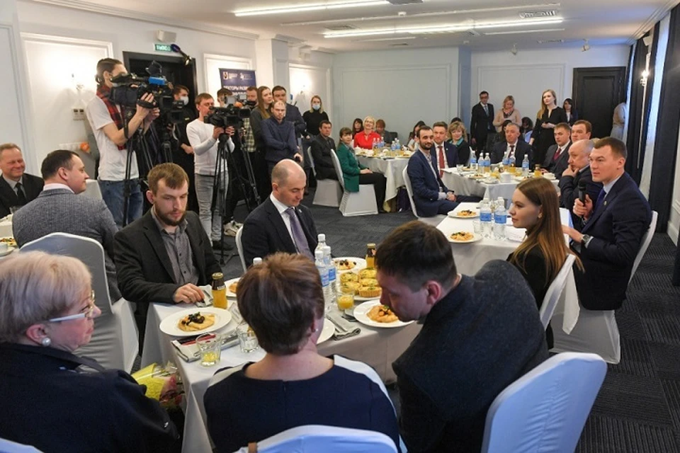 Видно организации. Деловом завтраке с некоммерческими организациями Хабаровск. Михаил Владимирович ловцов Хабаровский край. Деловой завтрак СОНКО 2021 год.