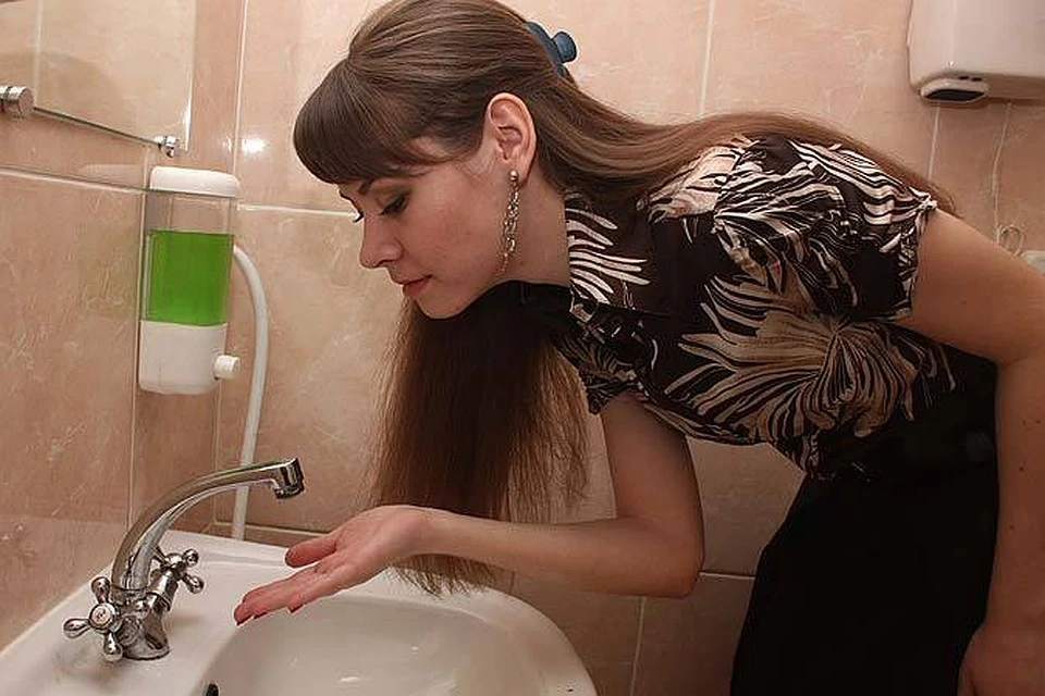 Горожан просят заранее запастись водой.