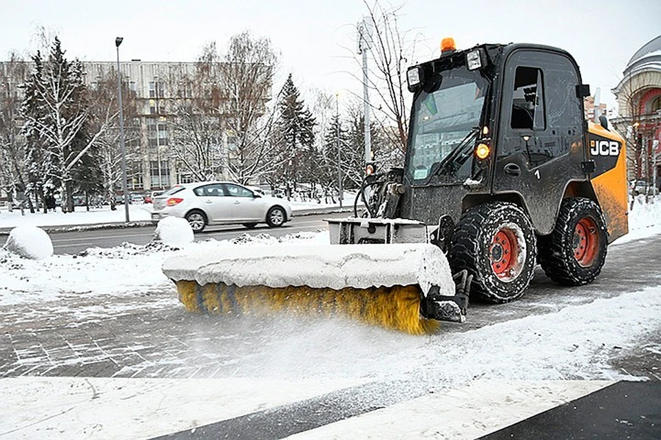Дорожные службы переходят в режим готовности из-за предстоящего снегопада