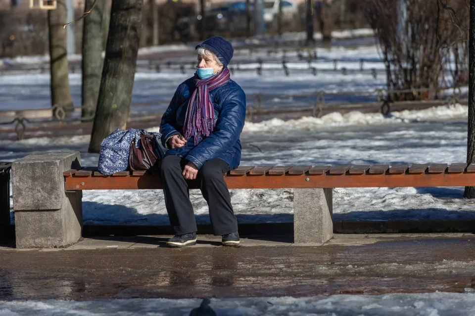 Власти Санкт-Петербурга планируют предотвратить третью волну коронавируса в городе.