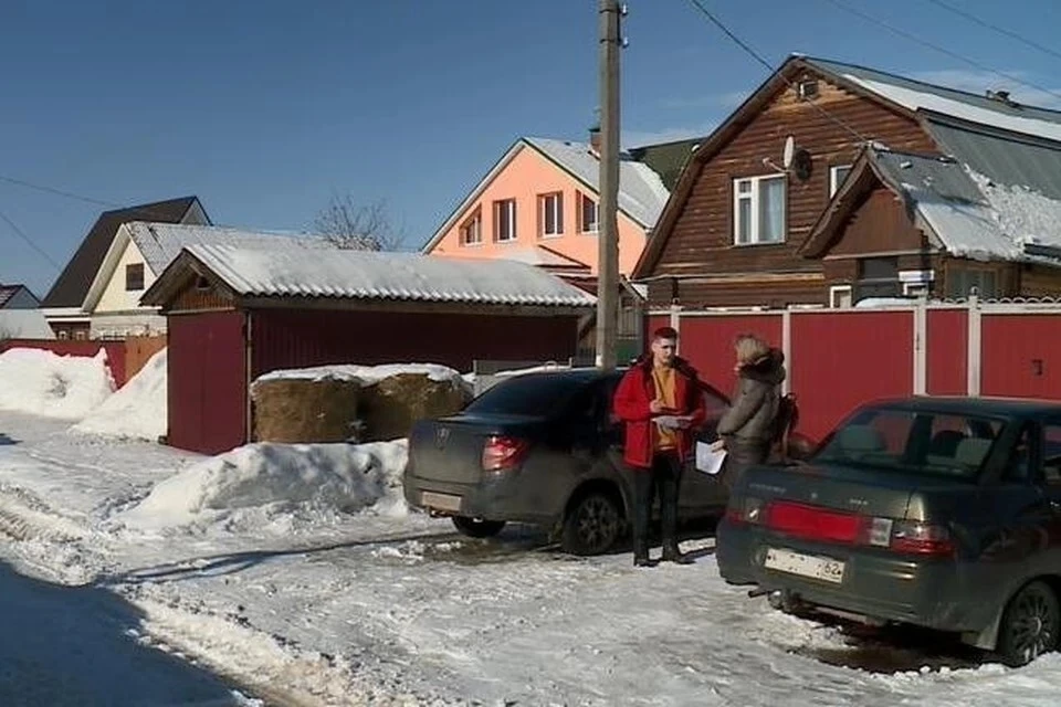 О штрафах за парковку у частных домов под Рязанью продолжают писать федеральные СМИ. Фото: ГТРК "Ока".