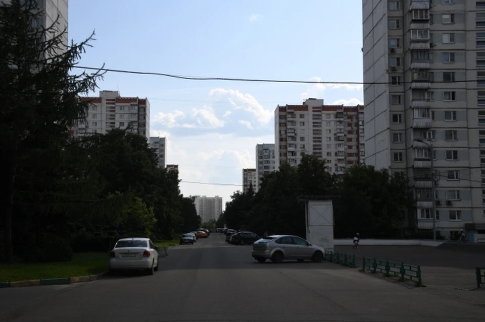 На верхние этажи вода не поступает из-за низкого давления в сетях