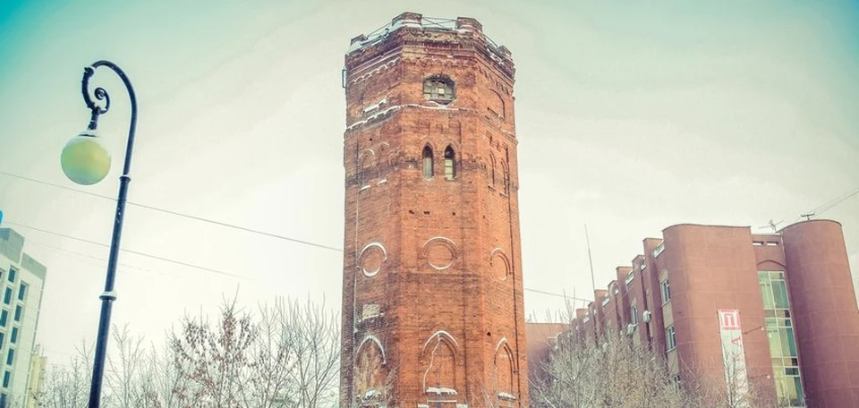 Водонапорная башня на Центральной площади Ижевска почти 40 лет использовалась для тренировок скалолазов