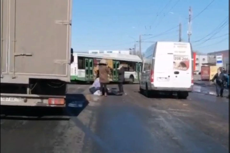 Все пострадавшие отпущены долечиваться домой. Скриншот с видео, группа "Жесть Ярославль" ВКонтакте