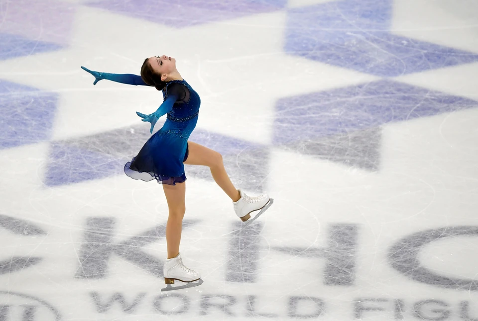 Анна Щербакова выиграла чемпионат мира 2021 года.
