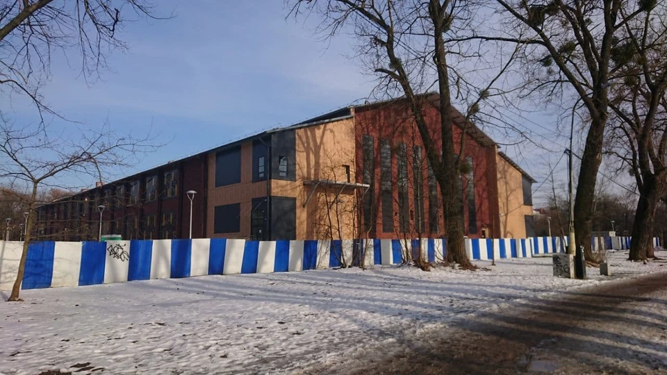 Новый спорткомплекс для пятиборцев в Южном парке.