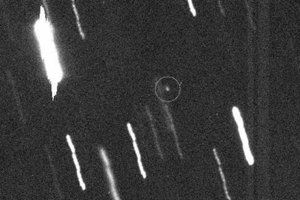 Астероид Апофис в момент обнаружения в 2004 году.