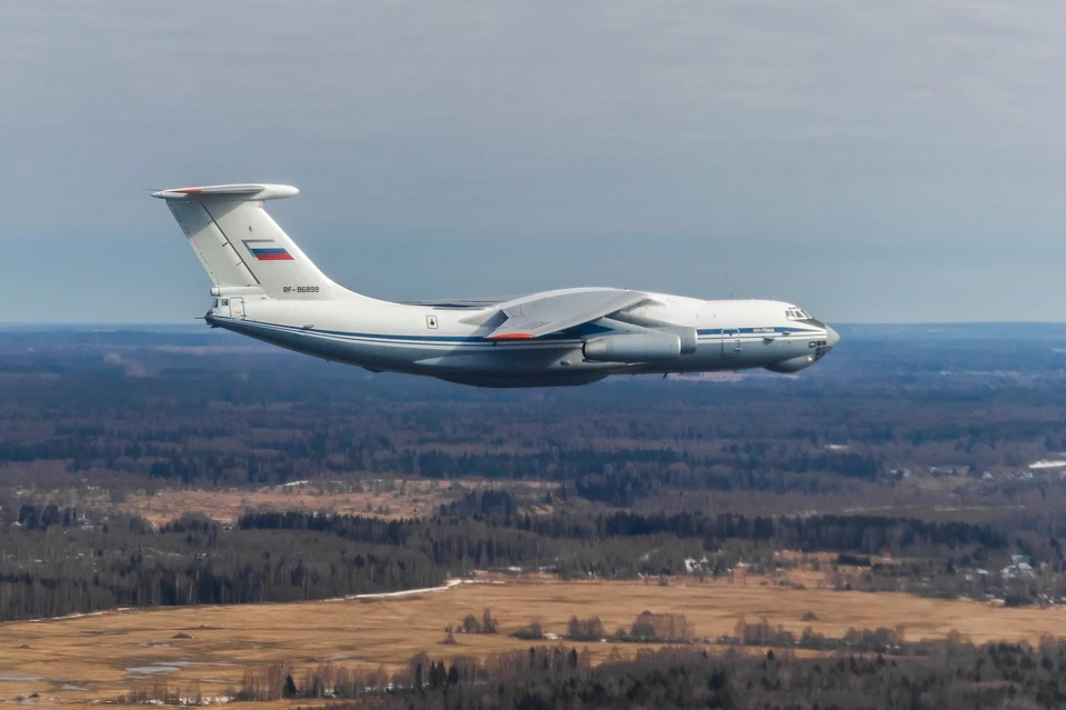 Самолеты Ил-76 приняли участие в репетиции парада Победы Фото: structure.mil.ru