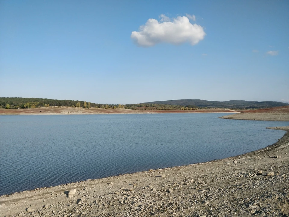 Так выглядело симферопольское водохранилище в сентябре 2020 года, когда в городе ввели графики подачи воды