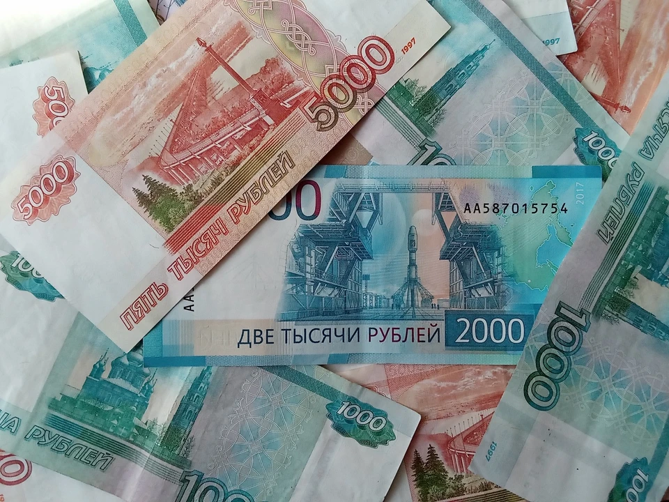 Мошенники списали со счетов новоуренгойки 120 тысяч рублей