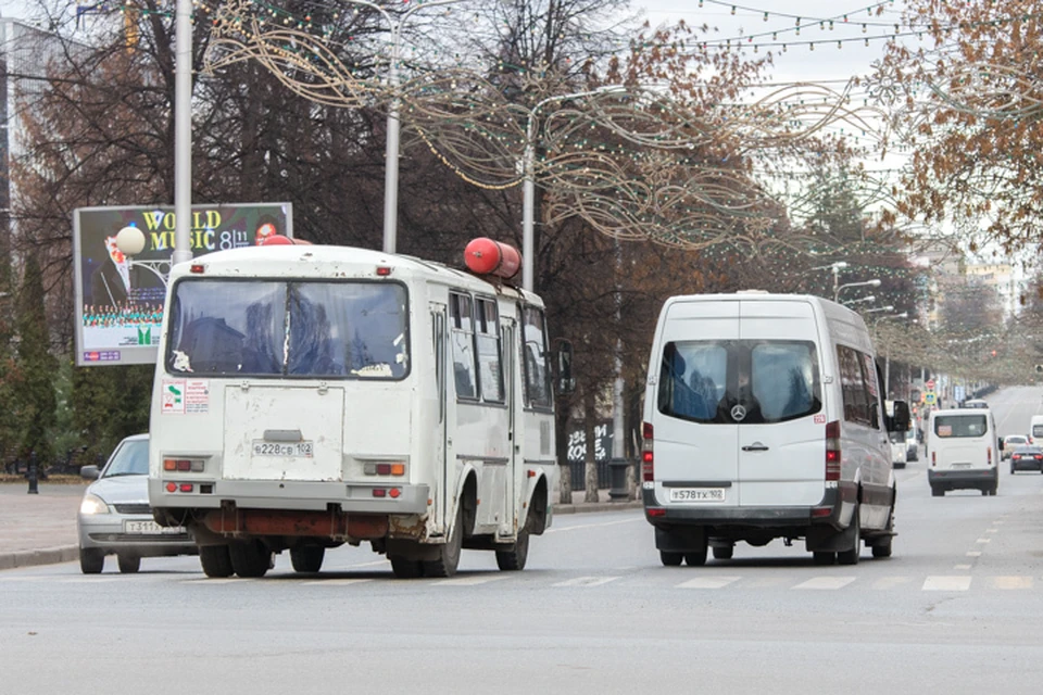 Автобусы 207-го маршрута курсировали между ДОКом и центром города