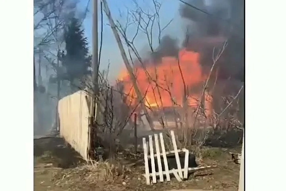 Пожар в дачном поселке в Приморье