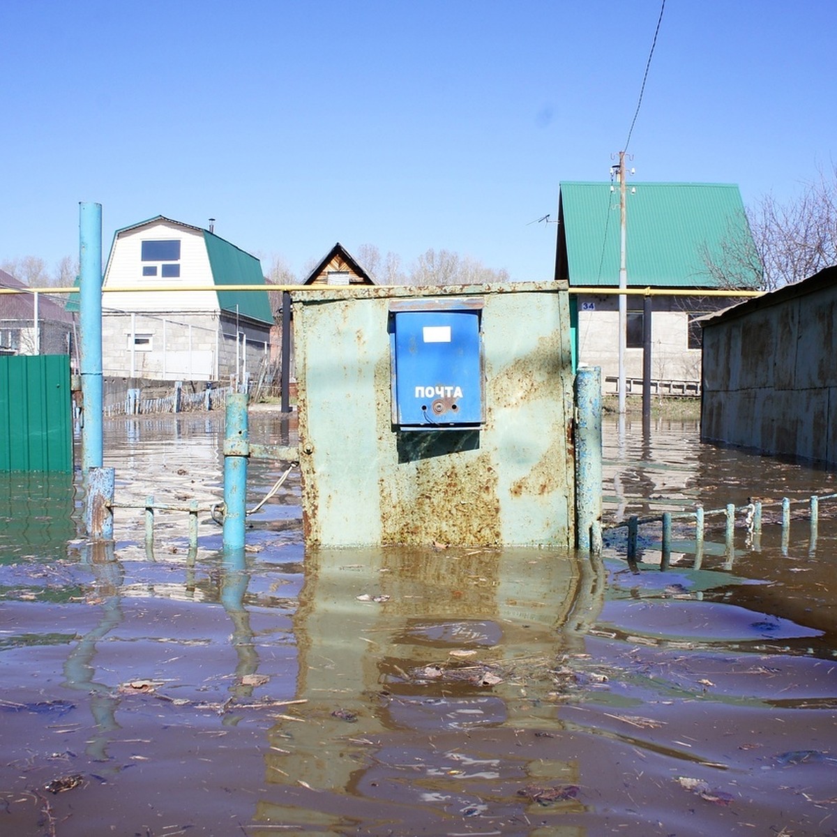 Кооперативная поляна в Уфе продолжает уходить под воду: за сутки подтопило  еще 9 участков - KP.RU