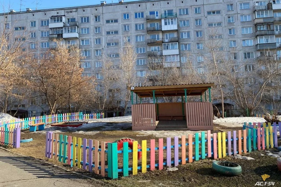 Сразу в несколько новосибирских детских садов поступили сообщения о минированиях. Фото: "АСТ-54"