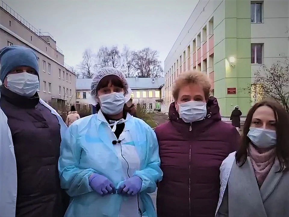 Коллеги встали на защиту руководителя