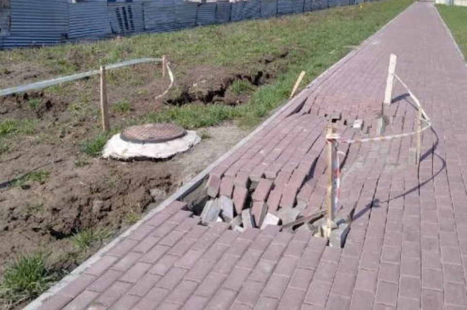 В Брянске на улице Советской разрушившийся тротуар восстановят за счет подрядчиков.