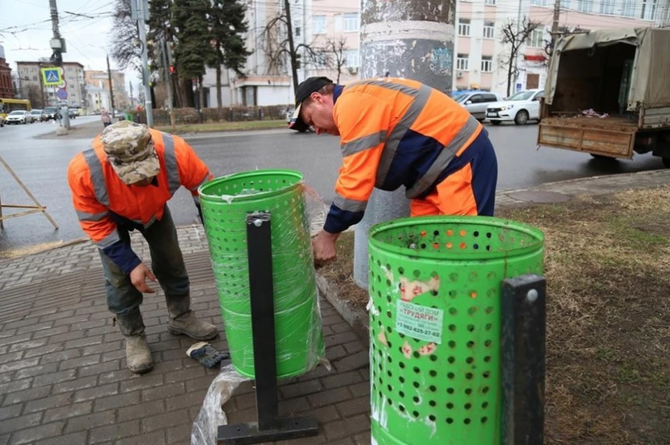 Установка новых урн