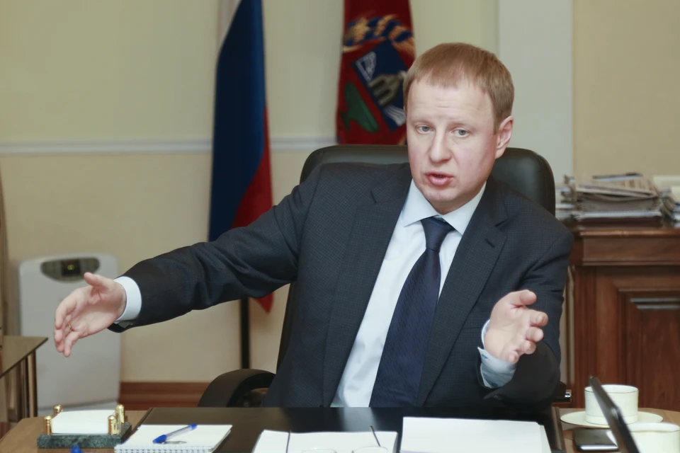 Виктор Томенко