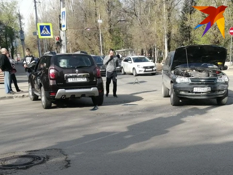 Два авто столкнулись в центре Саратова