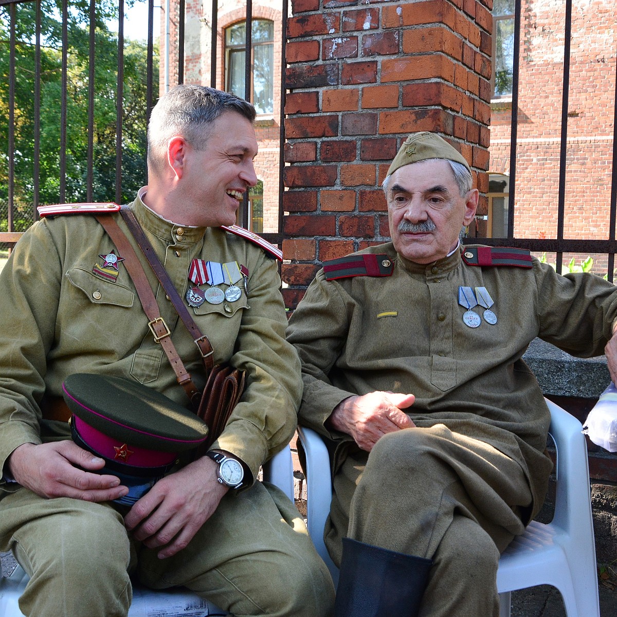 По законам военного времени»-4: бесстрашные немцы и ухоженные советские  офицеры - KP.RU