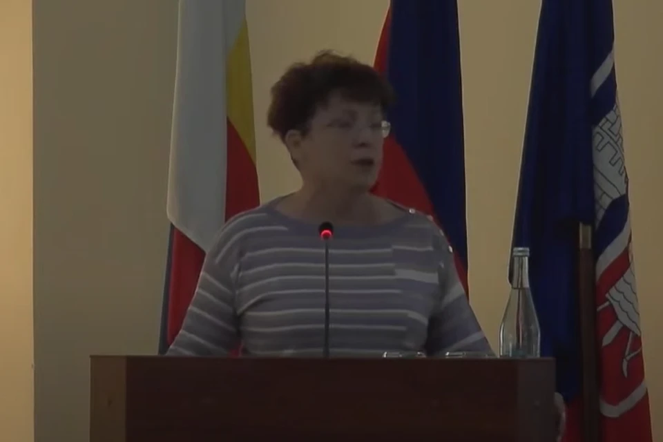 О безопасности школ рассказала замглавы администрации Ростова Елена Кожухова Фото: сайт администрации Ростова