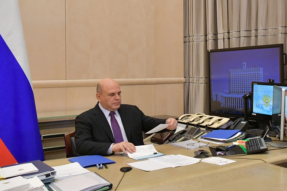 Премьер-министр РФ Михаил Мишустин во время совещания с вице-премьерами РФ в режиме видеоконференции в Доме правительства РФ. Фото: Александр Астафьев/POOL/ТАСС