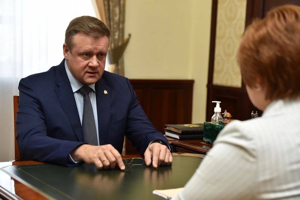 Губернатор Любимов встретился с мэром Рязани Еленой Сорокиной.