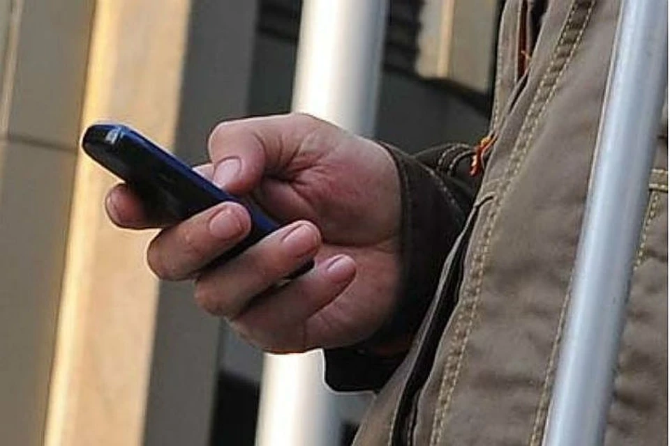 Мошенники все чаще представляются полицейскими, когда звонят иркутянам
