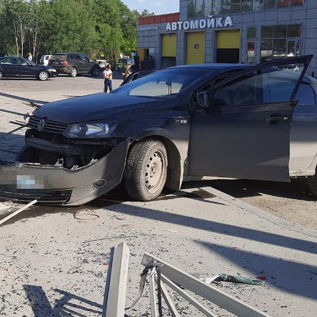 На его авто заклеили номера»: очевидцы рассказали, кто был виновником  смертельного ДТП улице Большевистской - KP.RU